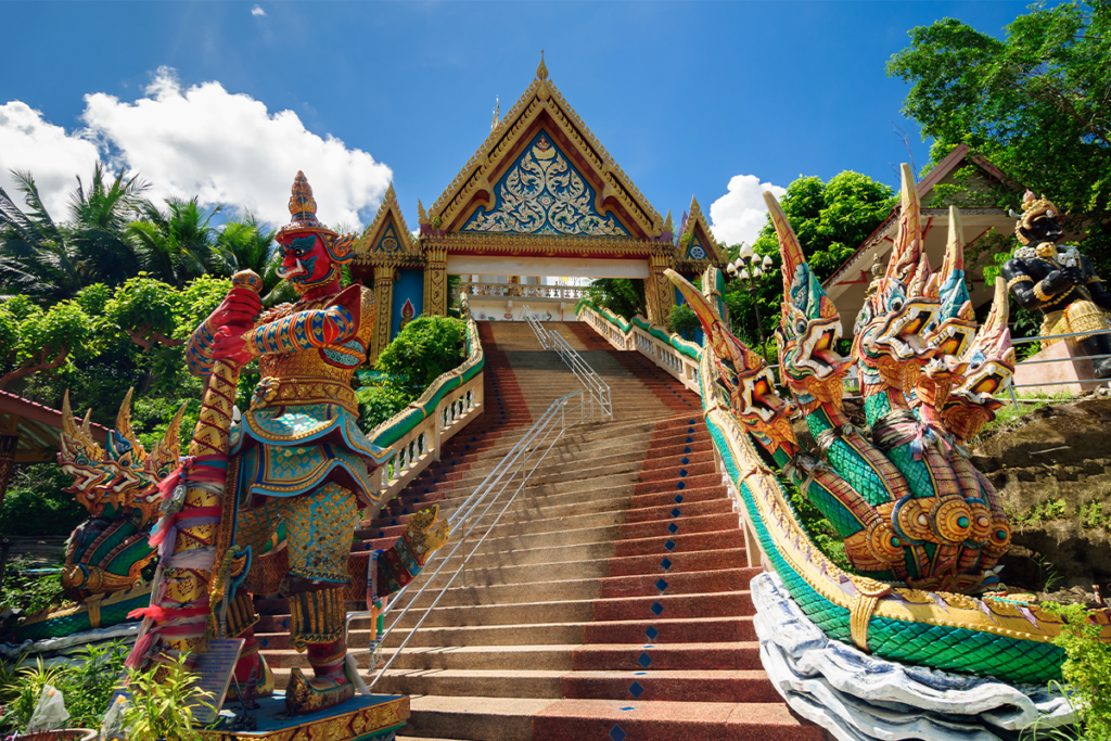 Wat Khao Rang in Phuket, a scenic temple with a golden sitting Buddha