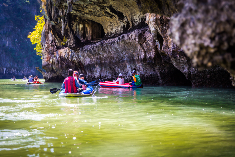 5 Unforgettable Kayak Adventures in Phuket